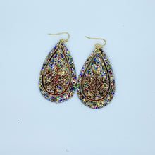 Load image into Gallery viewer, Holiday Earrings